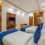 Rahul Palace By Golden Tree